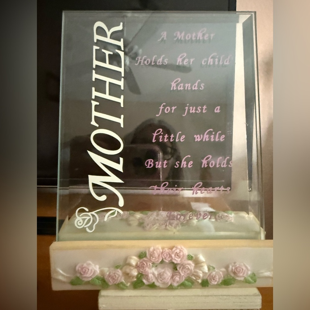 Beautiful gift for mom!
